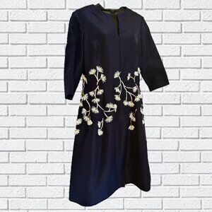 Oscar de la Renta  |  Silk Dress with Textured Floral Embellishments